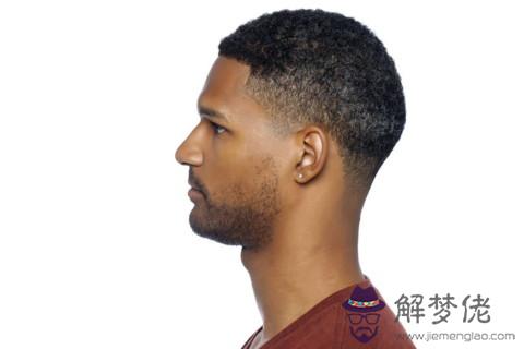 獅子男被哪種女生吃定 獅子男鐘愛的類型有你嗎