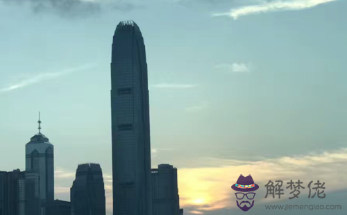 18年8月21日生日命運 解夢佬