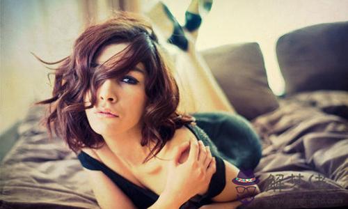 能把嫉妒與戀愛完美融合的星座