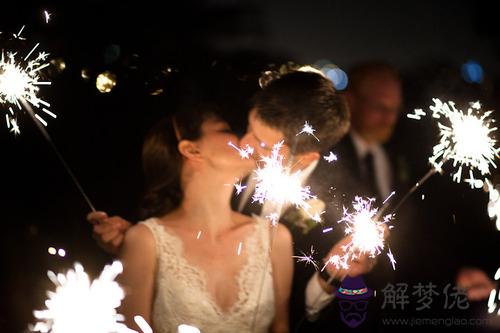 花些小心思,這些星座女都能娶回家