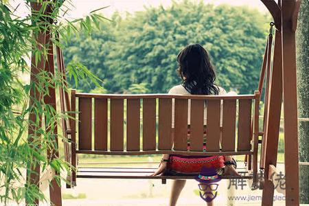 12星座女傻得可憐的戀愛表現 12星座女傻得可憐的戀愛表現