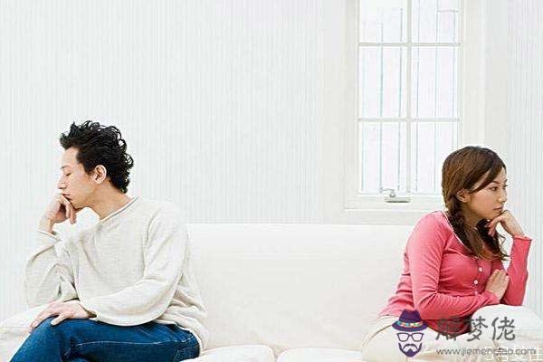 夫妻離婚孩子怎麼判 女方提出離婚吃虧在哪