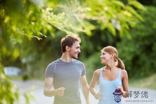 老婆說心情不好該怎麼回答 怎麼安慰老婆