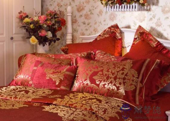 2020鼠年生肖屬龍和生肖屬狗能結婚嗎，婚配好嗎