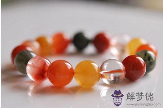 屬豬女生本命年送什麼,這5樣最合適