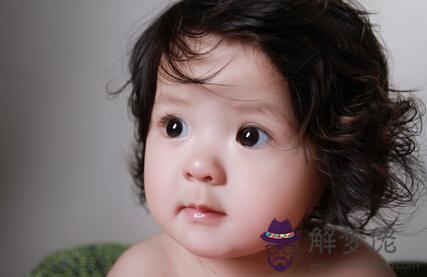 屬蛇的女寶起名怎麼取,好名字及寓意在這里