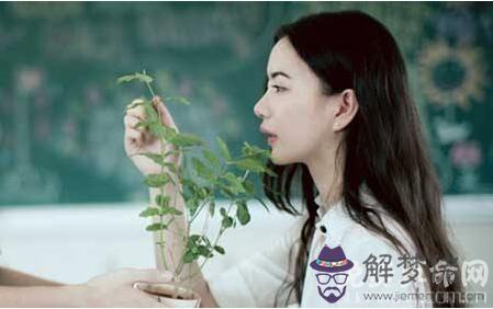 屬鼠的男生如何面對戀人出軌,認為出軌是為枯燥生活找刺激