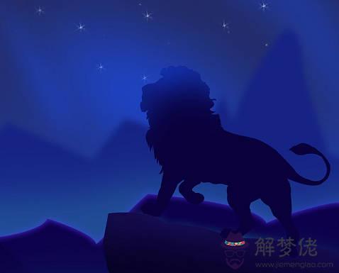 O型血獅子座，獨立且積極，愛情中時機到了會有貴人牽線