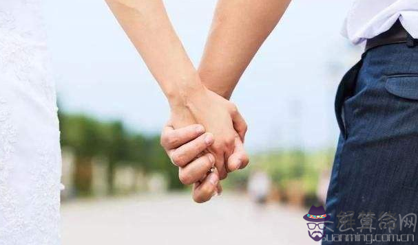 水瓶男和白羊女配對指數 水瓶男和白羊女是非常理想的一對