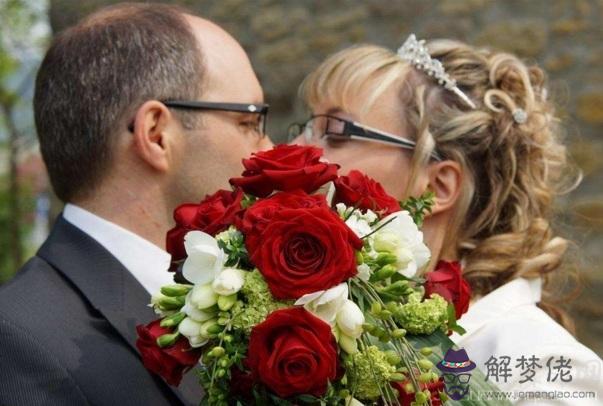 農歷男女八字合婚配對 八字合婚配對預測婚姻是否美滿