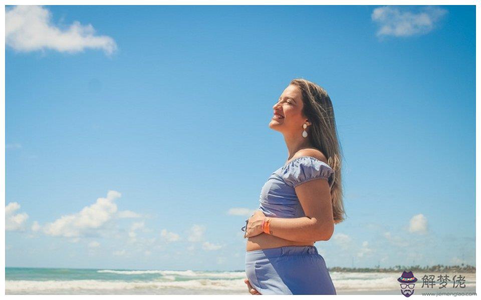我年三月初八,老公年七月二十二,預產期十二月二十五號想剖腹產,女孩,哪天是好日子?
