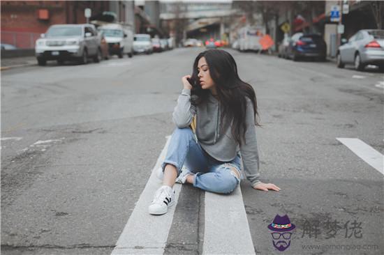 屬猴水瓶座女生性格 第1张