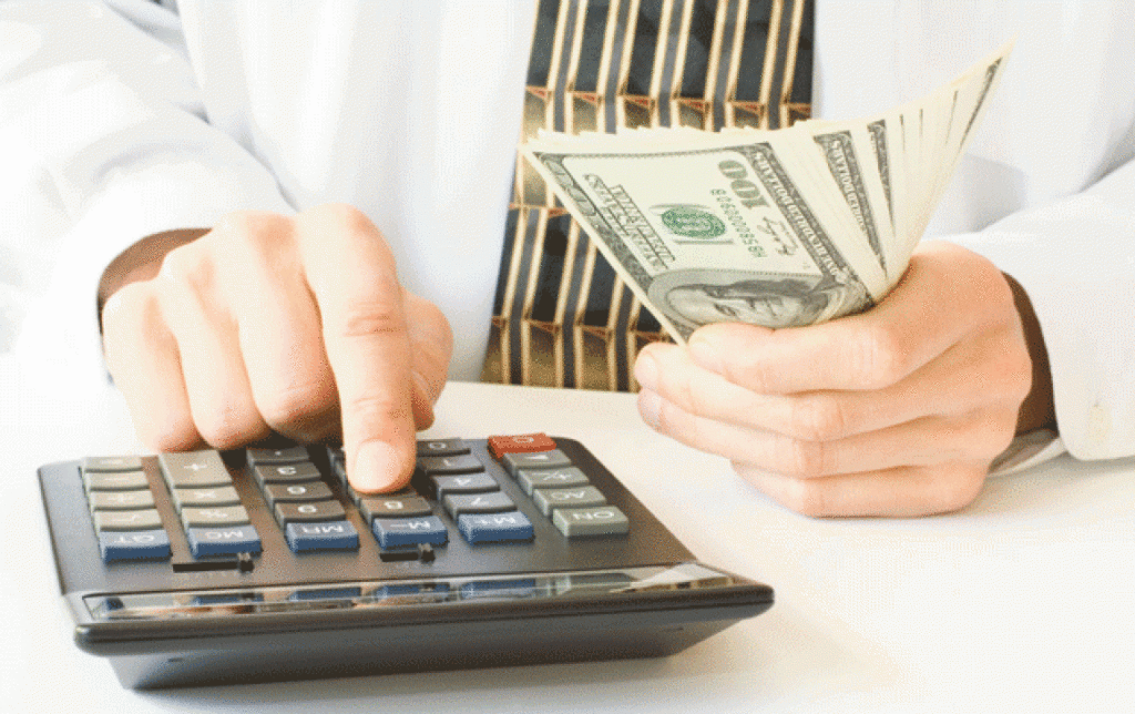 最招財的四種八字命局 第1张