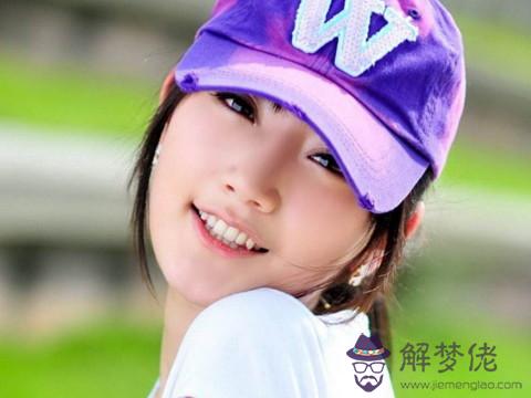 花心而且財運很差的男人八字 第1张