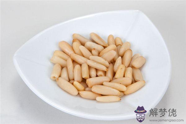 發夢夢到松子是什麼意思