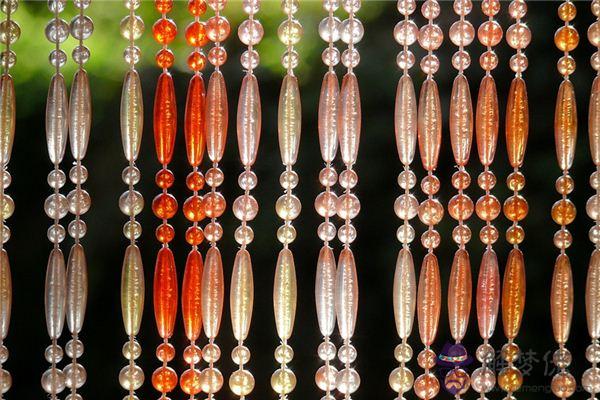 發夢夢到簾幔是什麼意思 發夢夢到簾幔是什麼意思