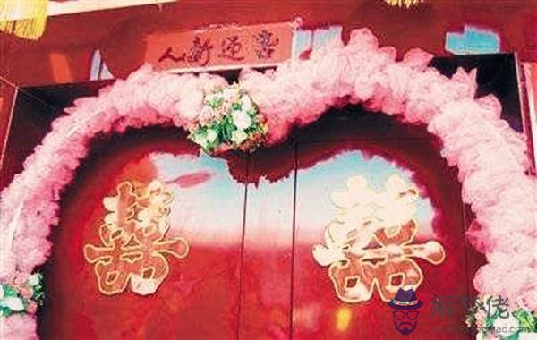 能嫁入豪門的女命八字.jpg