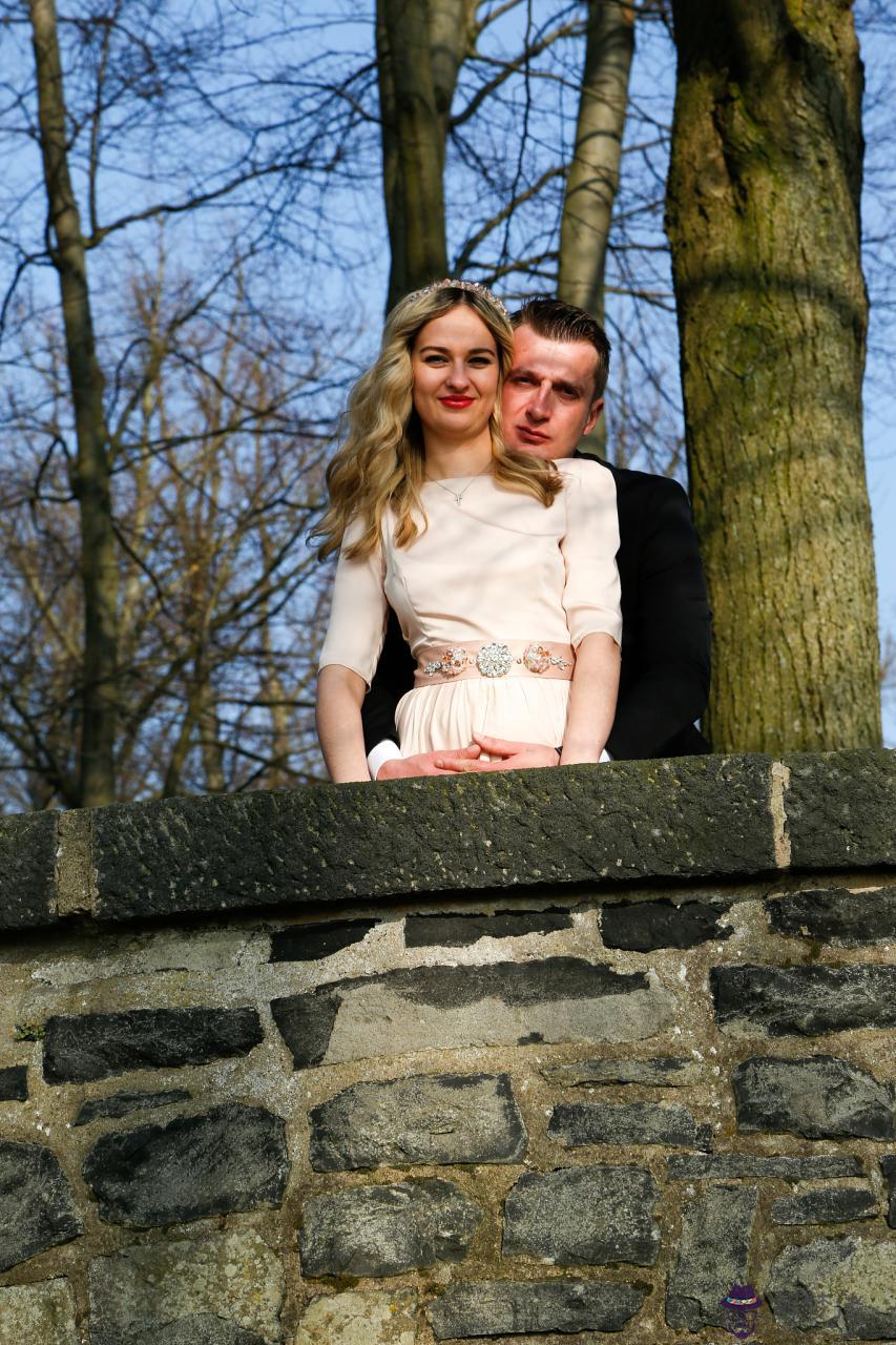 生辰八字測幾斤幾兩命 生辰八字查詢表查命運