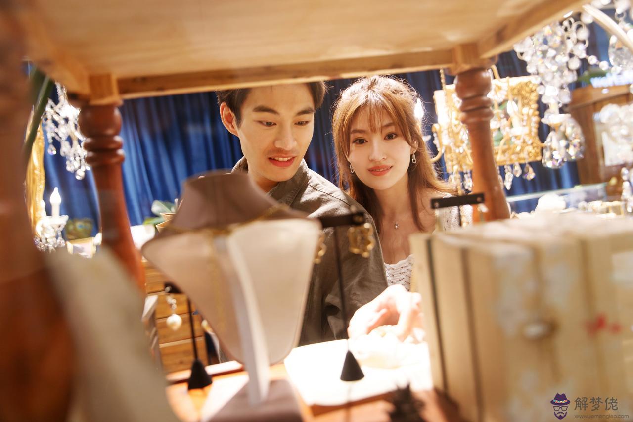 農歷八字算命婚姻配對 姓名婚姻八字配對