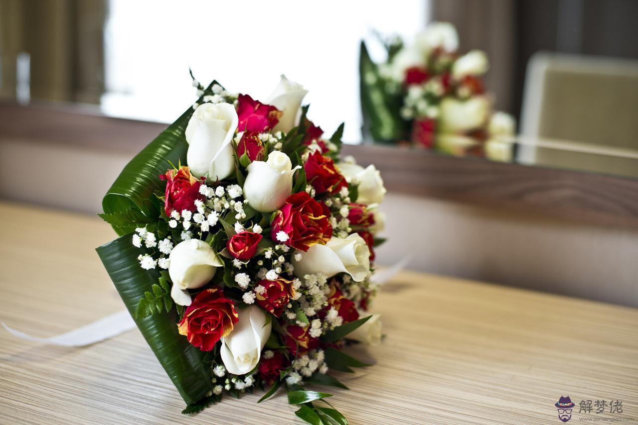 塔羅牌占卜本月是否懷孕 塔羅占卜近期會懷孕嗎