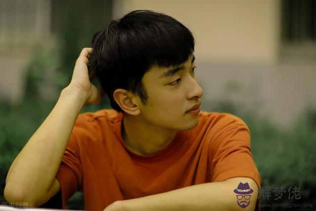 雙子女能駕馭白羊男嗎，雙子女怎麼撩白羊男