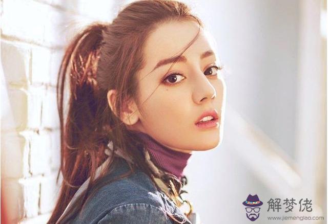 人緣好的星座女，史上人緣更好的星座女