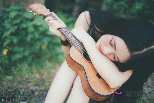 天秤男喜歡的女生外形，怎麼讓天秤男主動找你