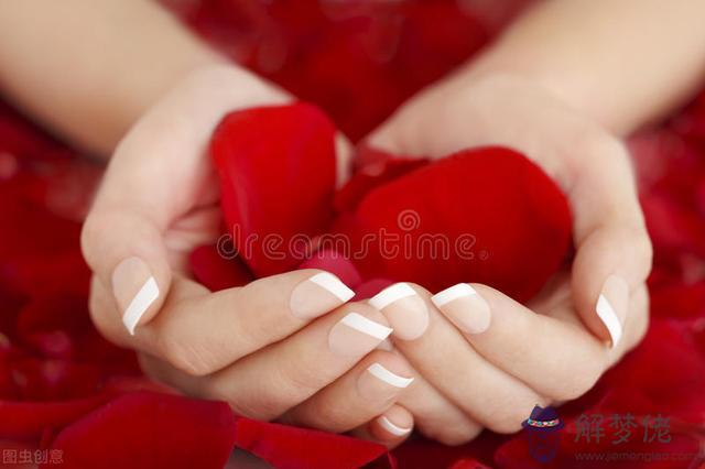 射手男喜歡白羊女撒嬌，射手注定要輸給白羊