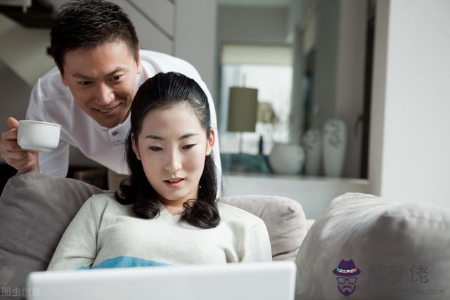 射手男喜歡白羊女撒嬌，射手注定要輸給白羊