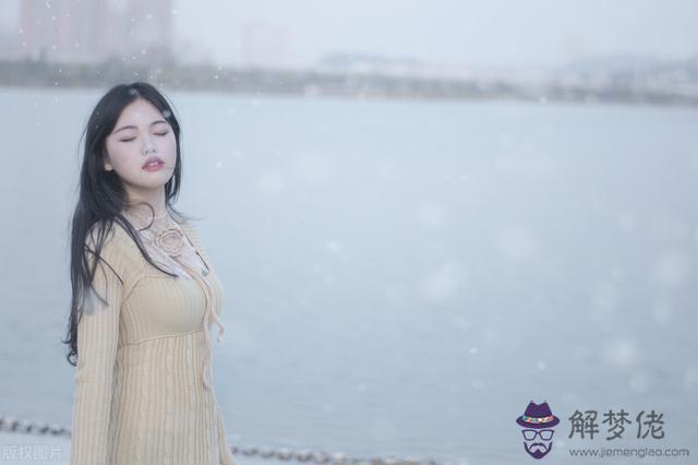 摩羯座12月27日運勢，摩羯座2022 年12月25日運勢