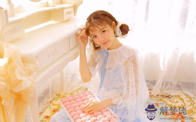 水瓶座怎樣變學霸，水瓶座女生性格