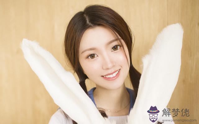 水瓶座怎樣變學霸，水瓶座女生性格