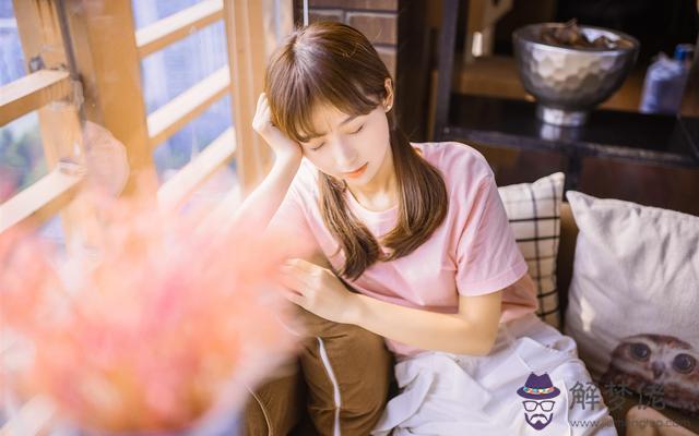 摩羯座的人喜歡什麼樣的男生，摩羯女喜歡的男生類型