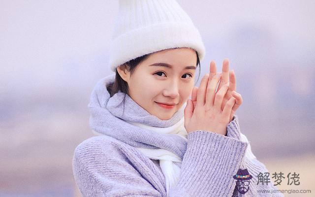 水瓶男最離不開的星座女,水瓶座最信任的星座