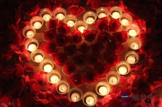 獅子男喜歡你的小動作，怎麼把獅子男吃得死死的