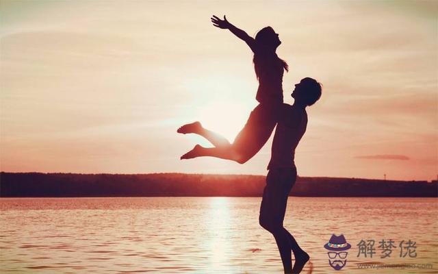 一生注定有夫妻緣的星座配對，處女座的更佳配偶星座