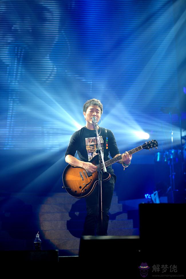 許巍旅行在線試聽，許巍旅行  免費下載