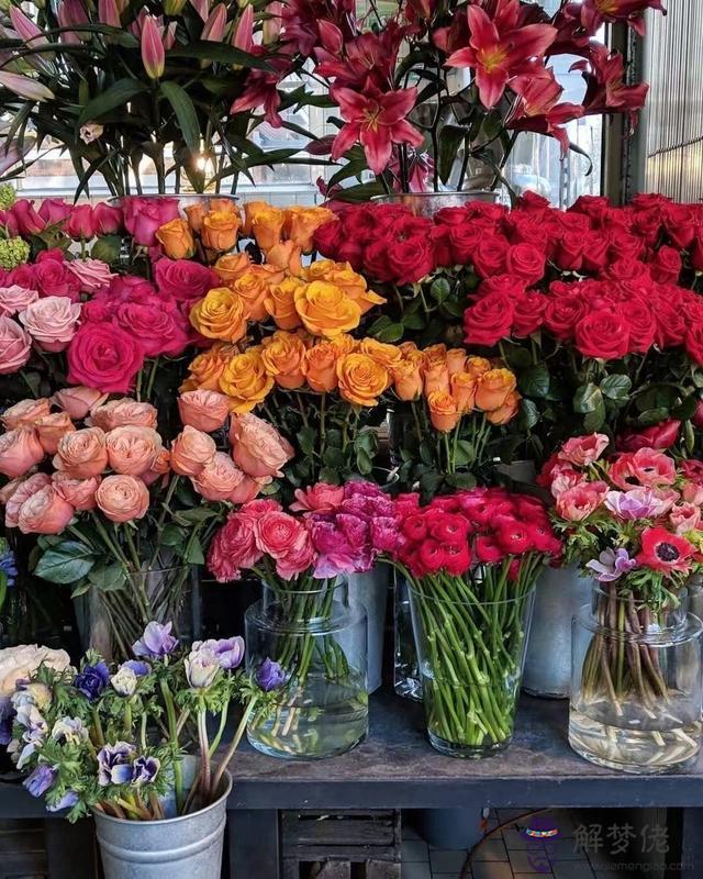 愛一個人愛到死的星座男，十二星座暗戀一個人的表現