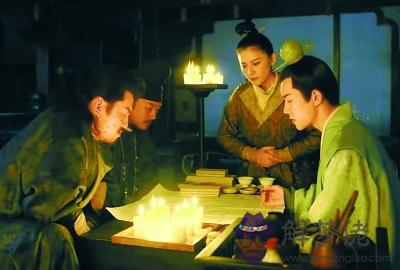 長安十二時辰真實歷史事件，影視劇里不符合歷史的