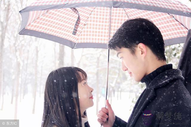 雙魚女聊天總消失，雙魚女看到信息不回心理