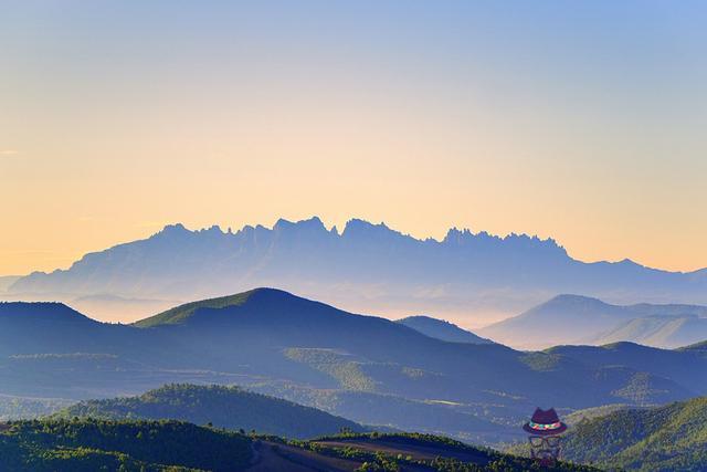 2星座運勢每日查詢，12生肖運勢2022