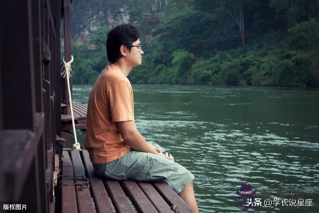 獅子男真喜歡和裝喜歡，獅子男喜歡一個人初期