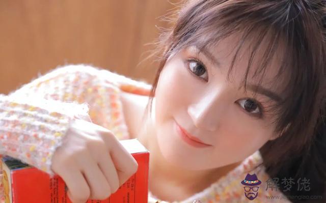 默默喜歡獅子女的星座，獅子女讓哪個星座著迷