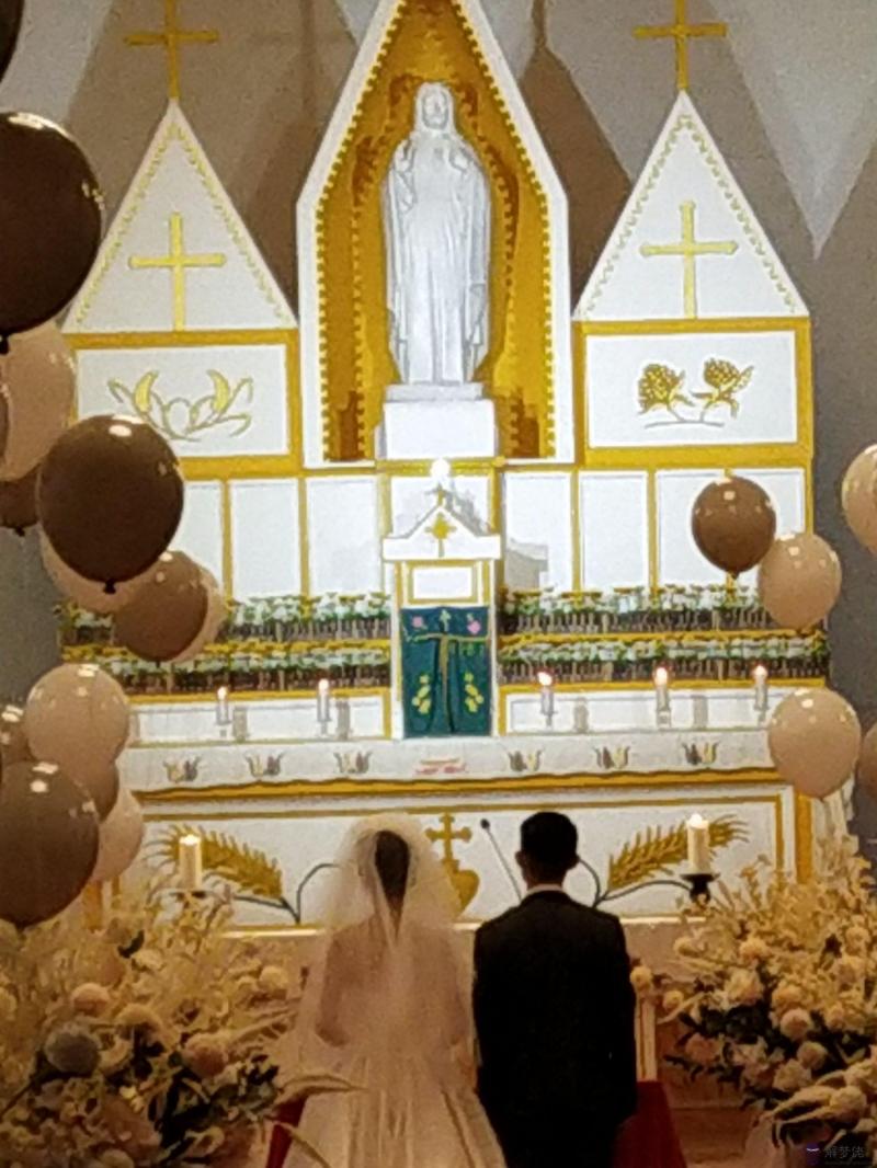 2、教堂婚禮婚配:為什麼都在教堂婚禮？
