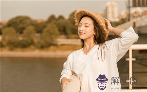 29歲屬猴的婚姻如何：男屬狗女屬猴婚姻相配如何