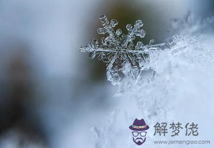 請高人免費用八字五行起名 男孩 生于年2月14號02：22分請幫忙起個好名字