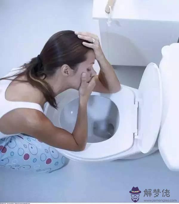 孕早期晚上吐的厲害是咋回事：晨吐和晚吐的區別預示生男生女嗎?
