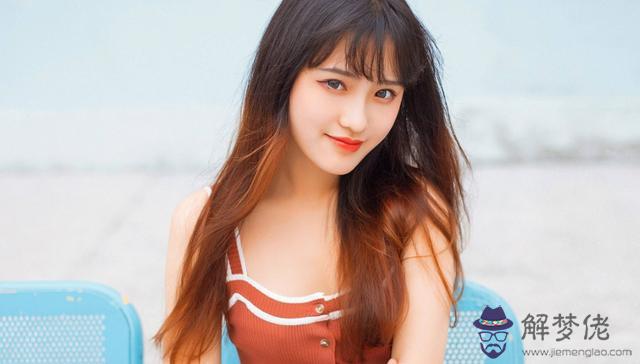 屬鼠的生個雞寶寶好嗎:屬狗爸爸生個屬狗寶寶好嗎