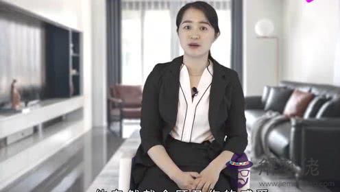 一個屬鼠男人喜歡我人,但是討厭我性格跟我分了,我該怎麼挽回她的心,要不要主動,不主動又怕他會把我忘