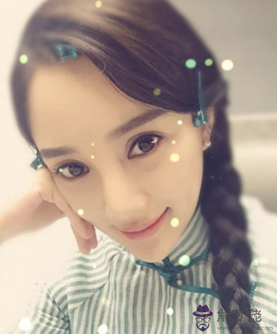 李小璐八字分析:懂得八字的,來幫我看看吧!~